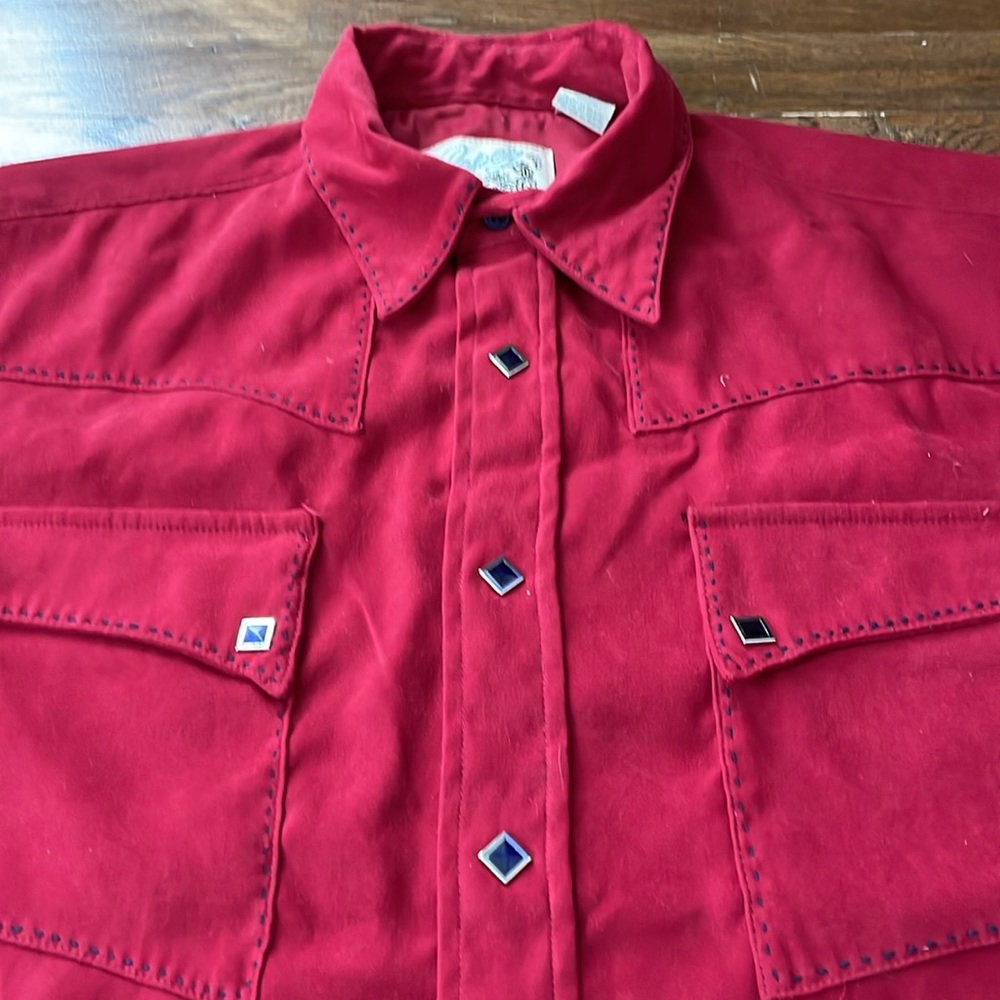 Vintage Western Shirt Blue Snap Buttons w/ Blue single stitch accent